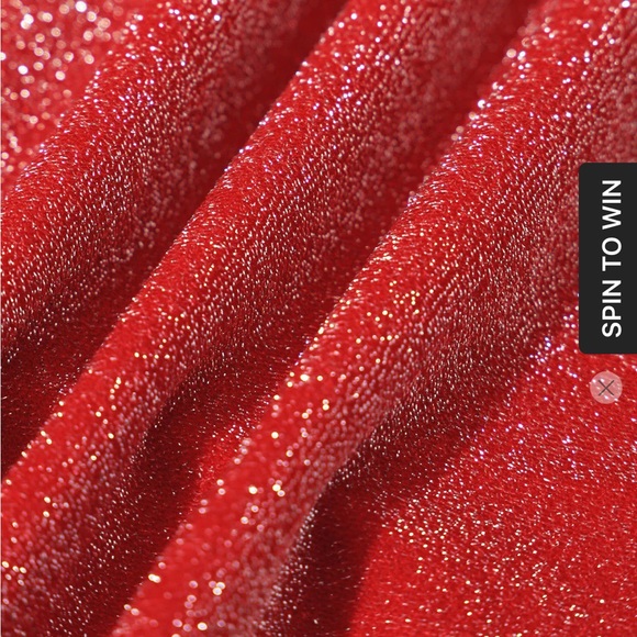 Gorgeous two piece bikini with sexy cut out top Red - Picture 16 of 16